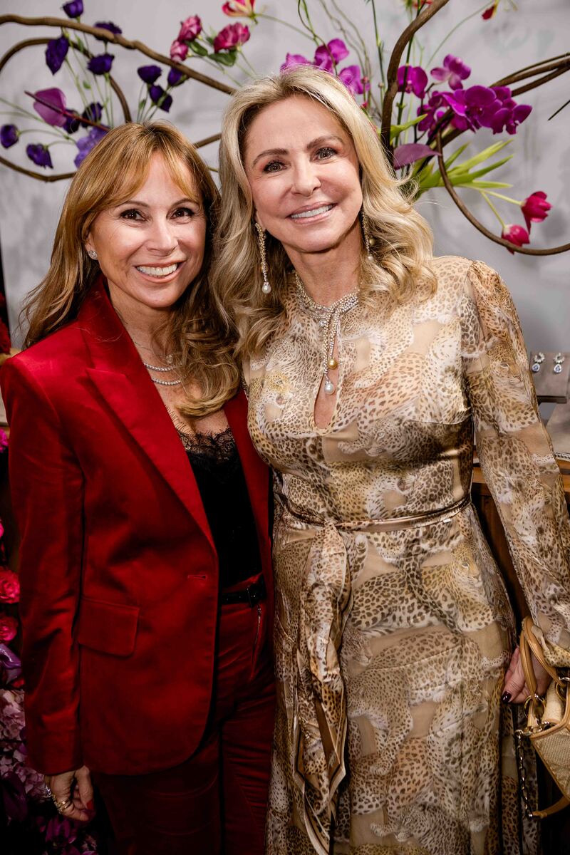 Andrea Rudge e Regina Giacomelli - Sara Joias